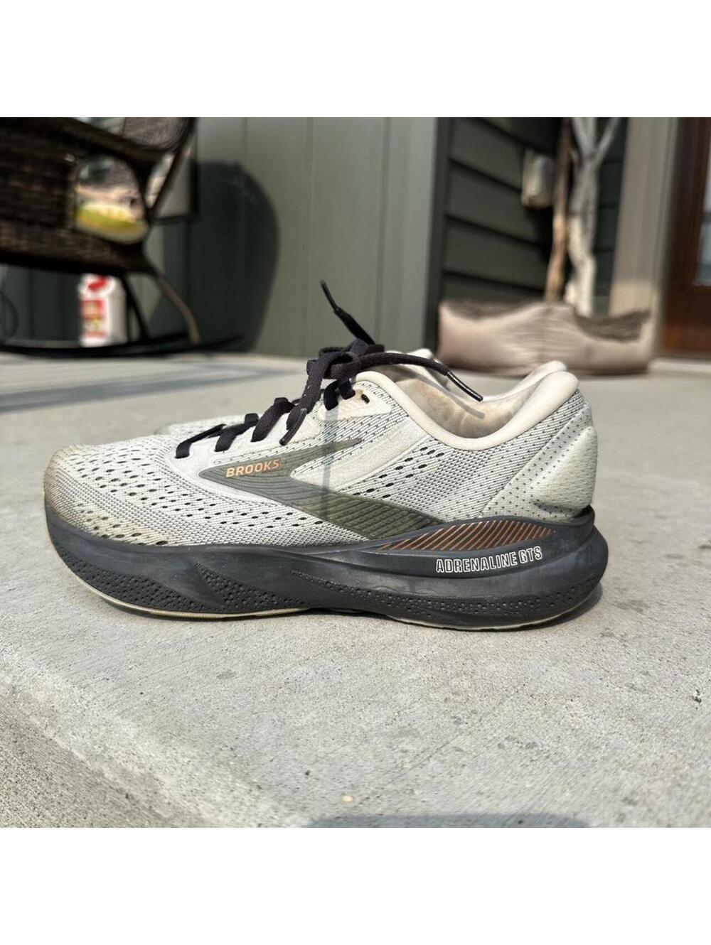 Brooks Adrenaline GTS 24